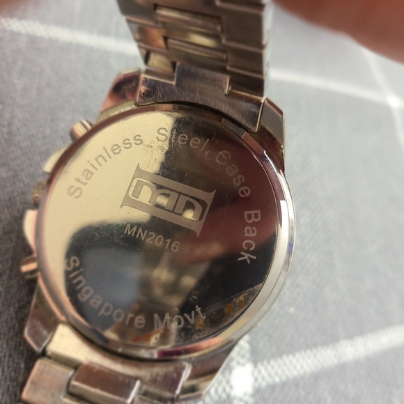 Men's MN Quartz Watch/Wristwatch, Singapore Movement, NWOT - Picture 5 of 5